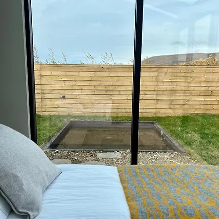 Glass Roof Lodge With Private Hot Tub Reykholt  Extérieur photo