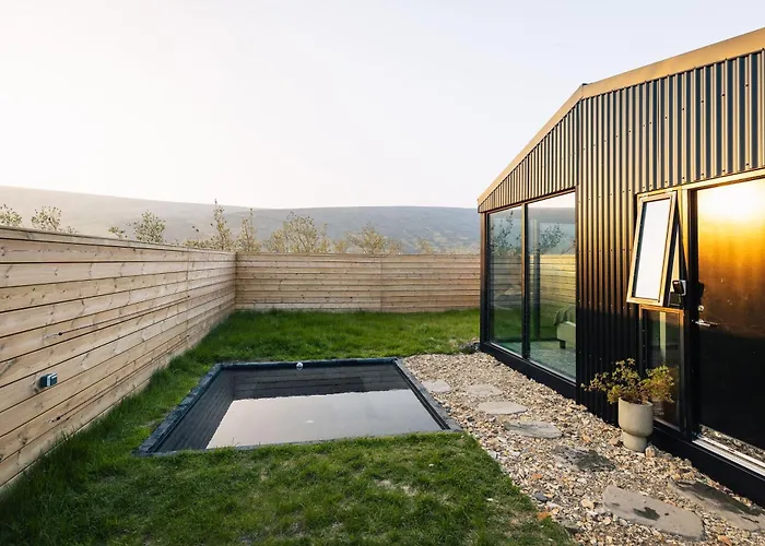 Night & Day Lodge - Glass Roof With Hot Tub